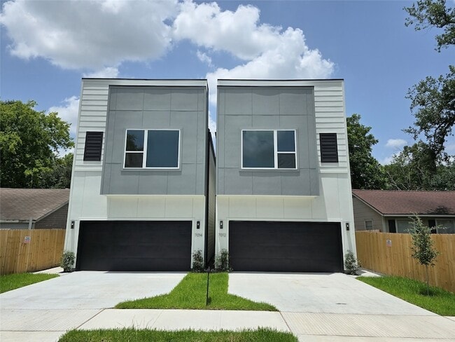 Building Photo - 7012 St Augustine St Rental