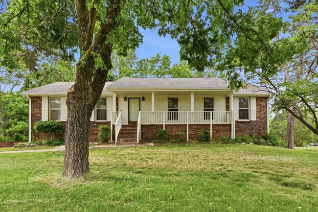 308 Brookview Ct
