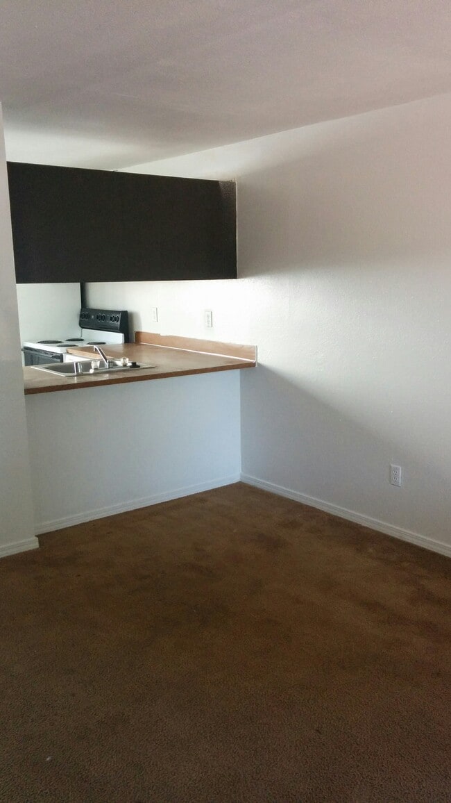 Skyview Apartments