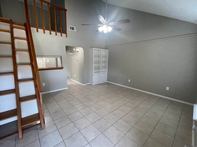 Photo - 402 Lee Dr Unit 7D