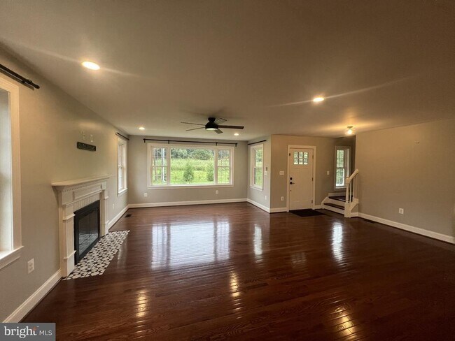 14908 Lee Hwy