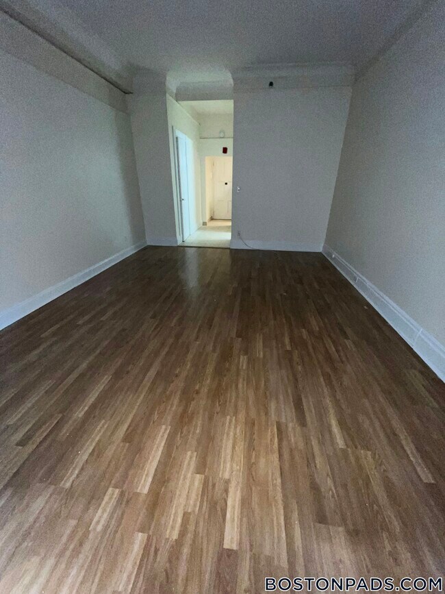 Photo - 62 Boylston St Unidad 303