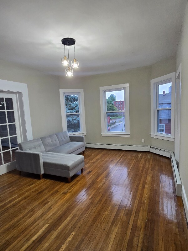 Photo - 25 Jaques Ave Unit Apt 3