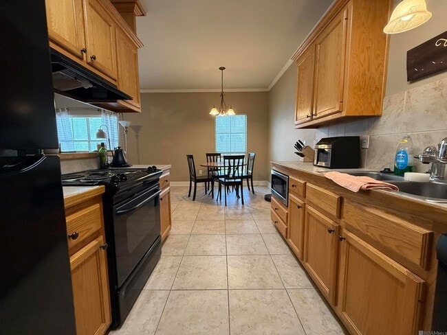 Building Photo - 828 Meadow Bend Dr Unit G Rental