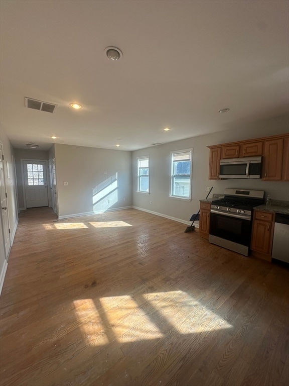 Photo - 100 Sumner St Unit 100