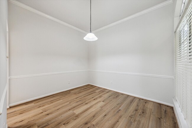 Photo - 6114 Fox Wind Ct