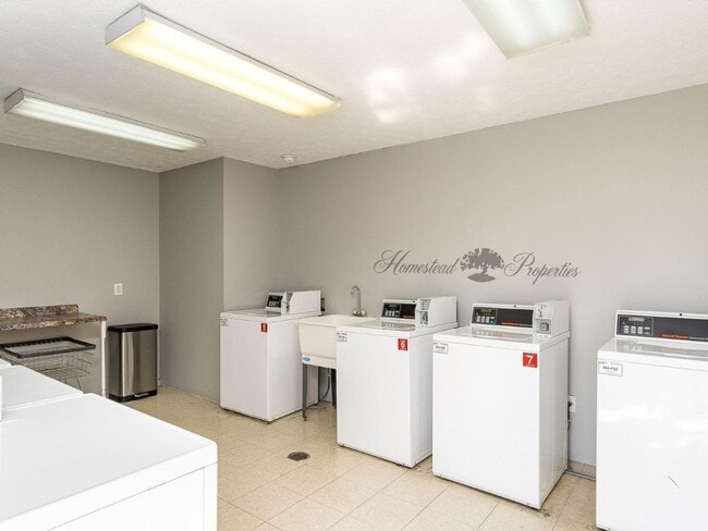 Photo - Updated 3 Bedroom / 2 Bath Home on Lamont