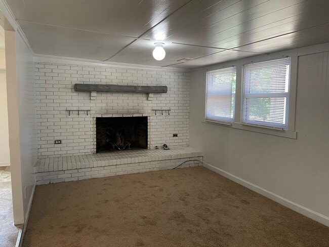 Photo - 2 bdrm singlewide with additions