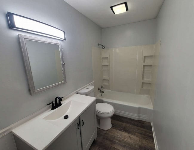 Photo - 4252 Postema Ct Unidad 4252