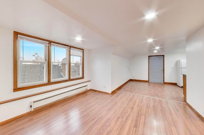 Photo - 5150 W Carmen Ave Unit 2