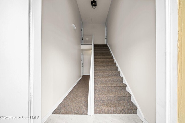 Photo - 913 S Colonial Ct Unit C