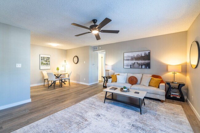 Photo - Ruby on the Creek Apartments