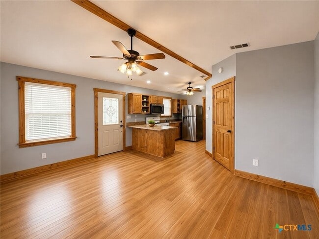 Photo - 2050 Tenney Creek Rd