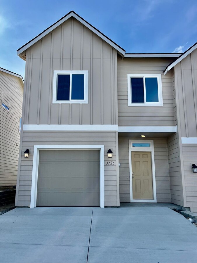 Brand New Corner Townhome! - Brand New Corner Townhome!