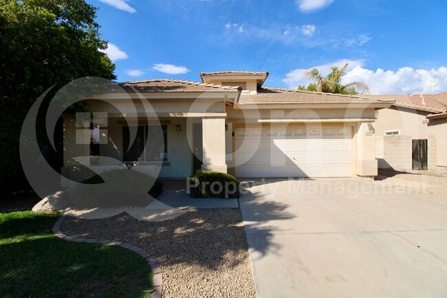 Building Photo - 3692 E Remington Dr