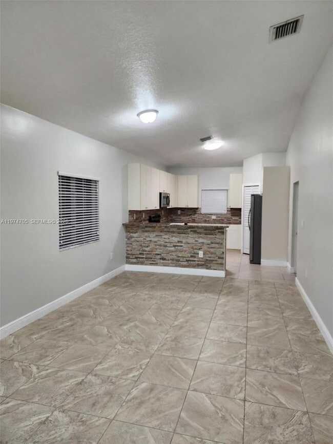 Photo - 1231 NE 32nd Ave