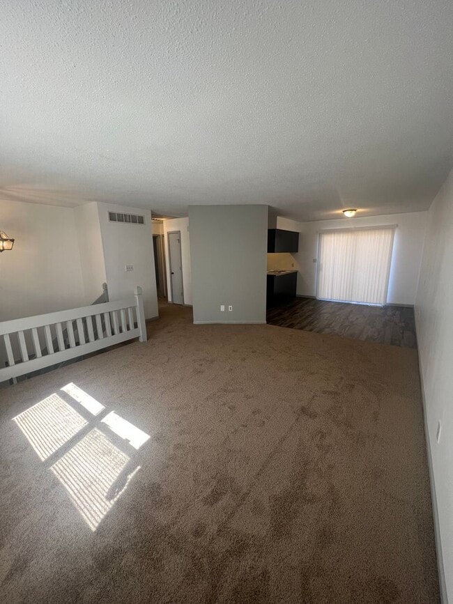 Photo - 429-431 Maple Grove Way Unit 431 Maple Grove Way