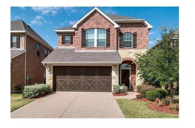 Building Photo - 300 Eastland Dr