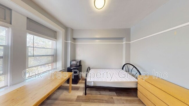 Photo - 2008 Shattuck Ave.