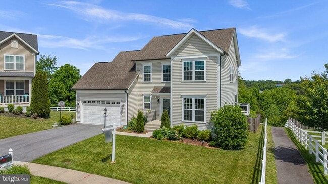 Building Photo - 310 Mackintosh Rd