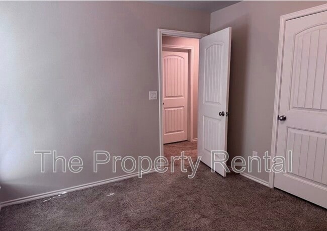 Photo - 6817 Baron Dr