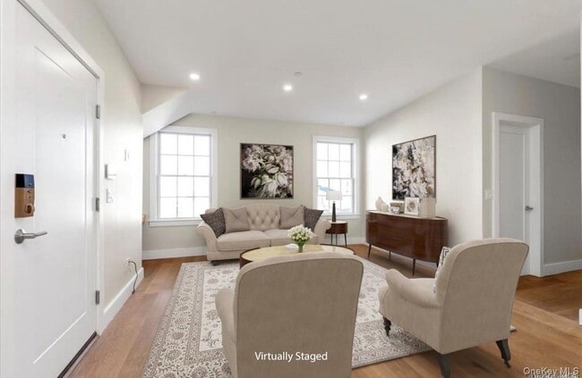 Building Photo - 108 South St Unit E