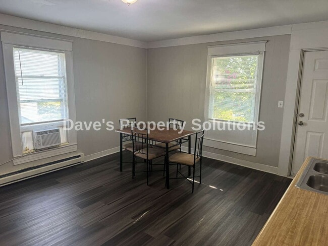 Photo - Move-In Ready Upstairs Unit | New Flooring, Eat-In Kitchen & Tons of Closets Unit APT B