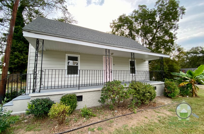 Building Photo - 16 Smith St Rental