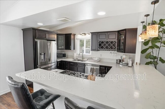 Photo - 27453 Santa Clarita Rd