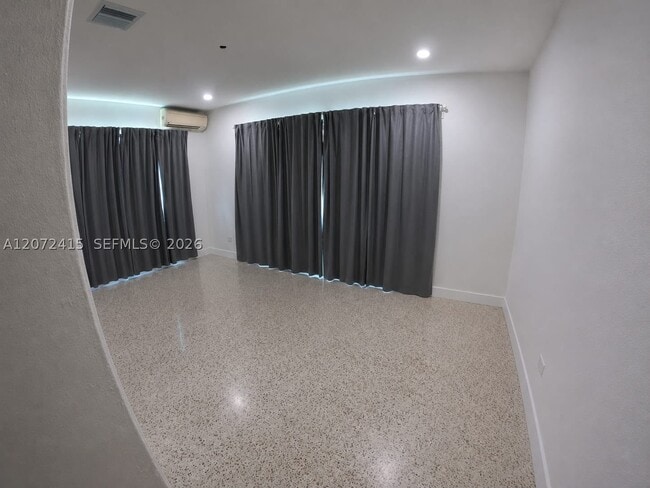 Photo - 13330 NE 3rd Ct Unit 1