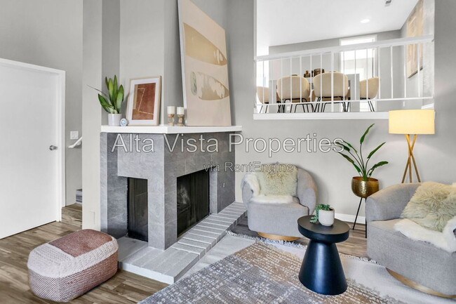 Photo - 4082 Mahaila Ave