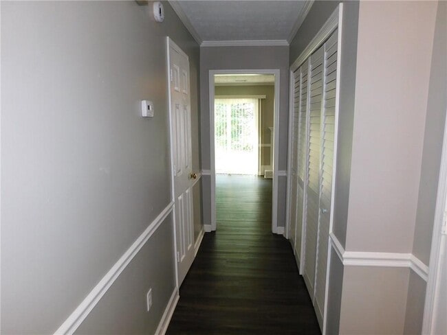 2775 New S Dr
