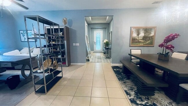 Photo - 8808 Abbey Leaf Ln