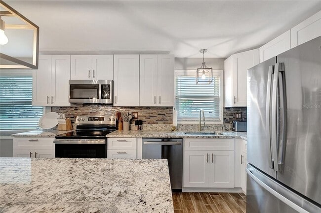 Photo - 242 176th Ave E