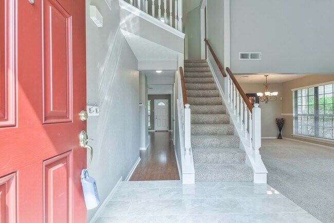 1222 Mabry Mill Rd