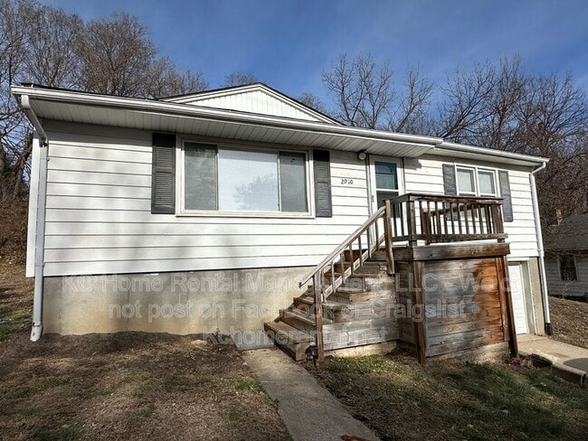 Photo - 2010 Bunker Ave