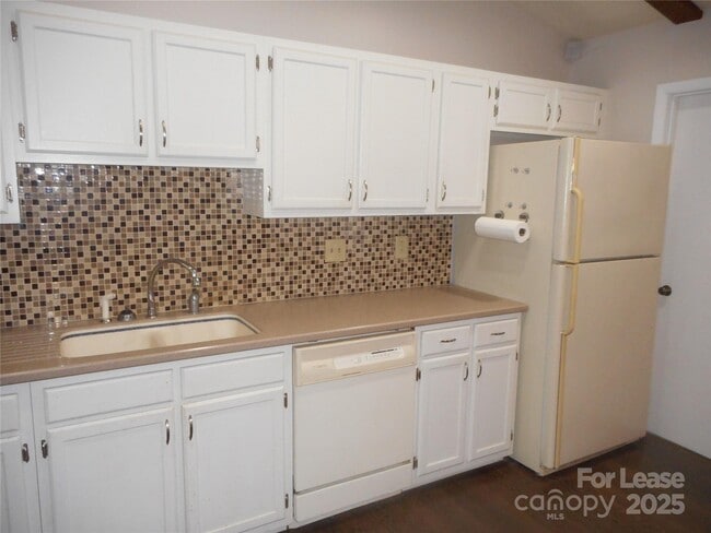 Photo - 10749 Colony Woods Dr