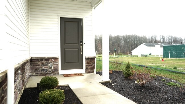 Photo - 3443 Alder Ave