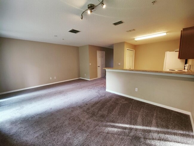 Photo - 117 Glowing Peace Ln