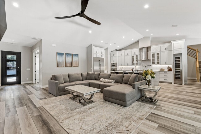 Building Photo - 3346 S Breton Dr Rental
