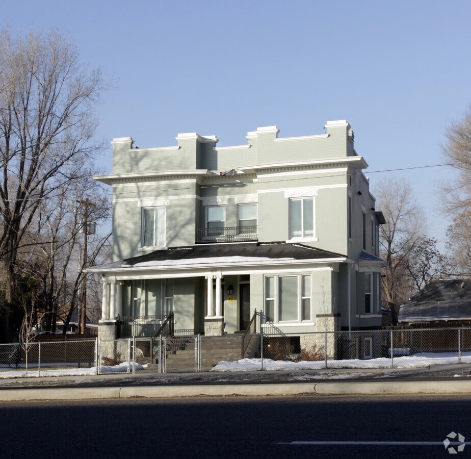 Photo - 852 S West Temple