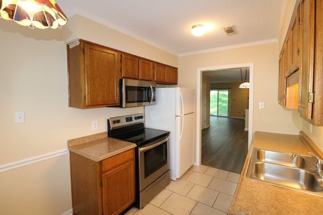 Photo - 171 Forest View Dr