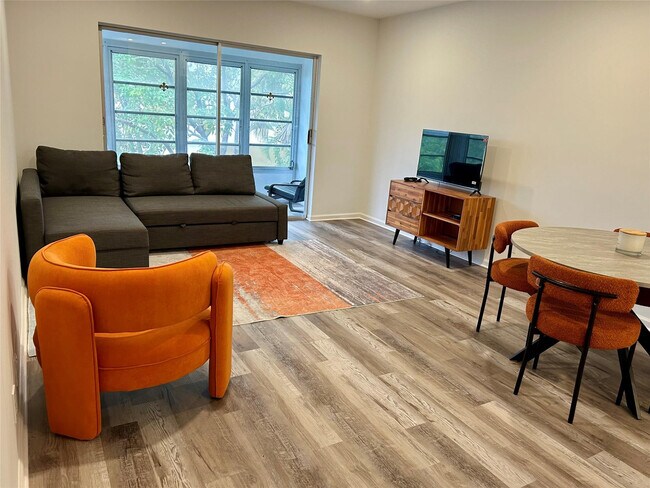 Photo - 2151 NE 68th St Unit 226