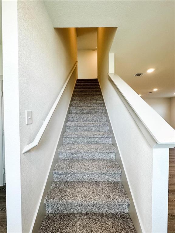 Photo - 214 New Hampton Wy