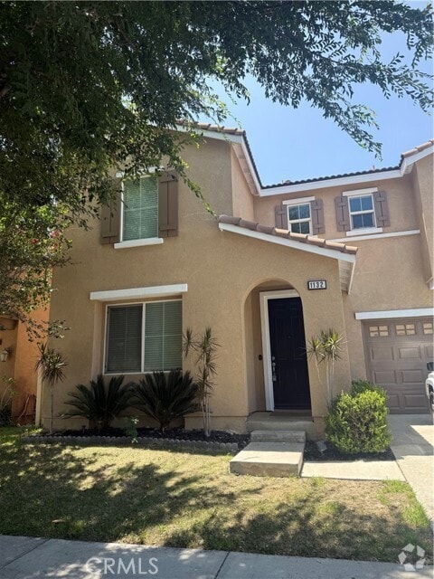 Building Photo - 1132 N Yucca Ave Rental