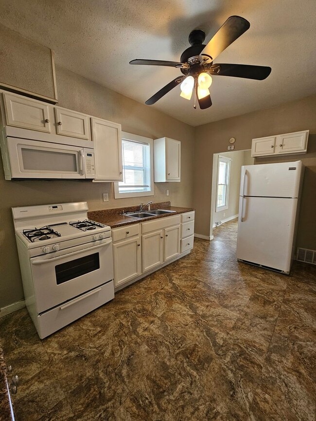 Photo - 208-210 13th Ave. Unidad 208 13th Avenue