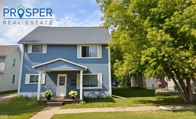 Building Photo - BA135X Unit BA135X.5 - Upper