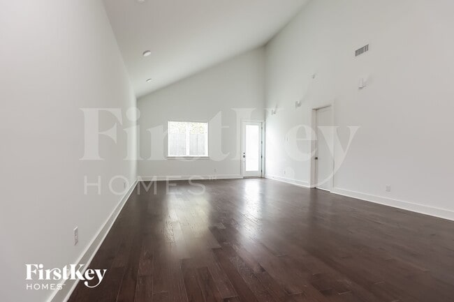 Photo - 109 Clubhouse Bay