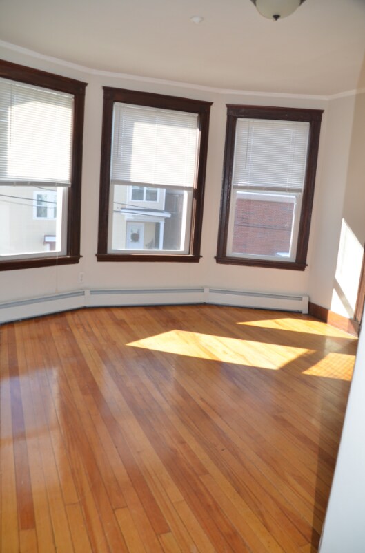 Photo - 10-10 Howard St Unit 10