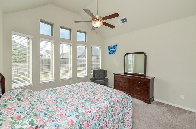 3035 Dragonlet Ln